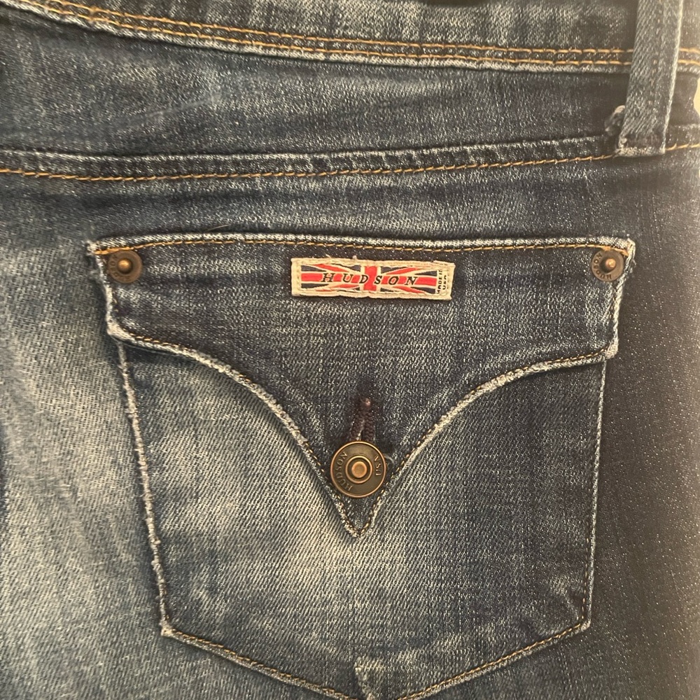 Hudson Flap pocket Mid Rise Collin cropped dark wash 27 jeans